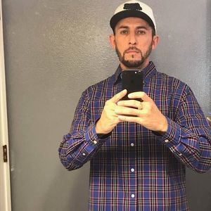 Meet your Posher, Manuel